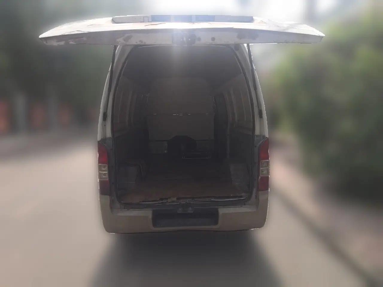 Foton Scenic G7 2017 2.0L Long-Wheelbase Commercial Van High Roof 2 Seats 4Q20M — миниатюра 19