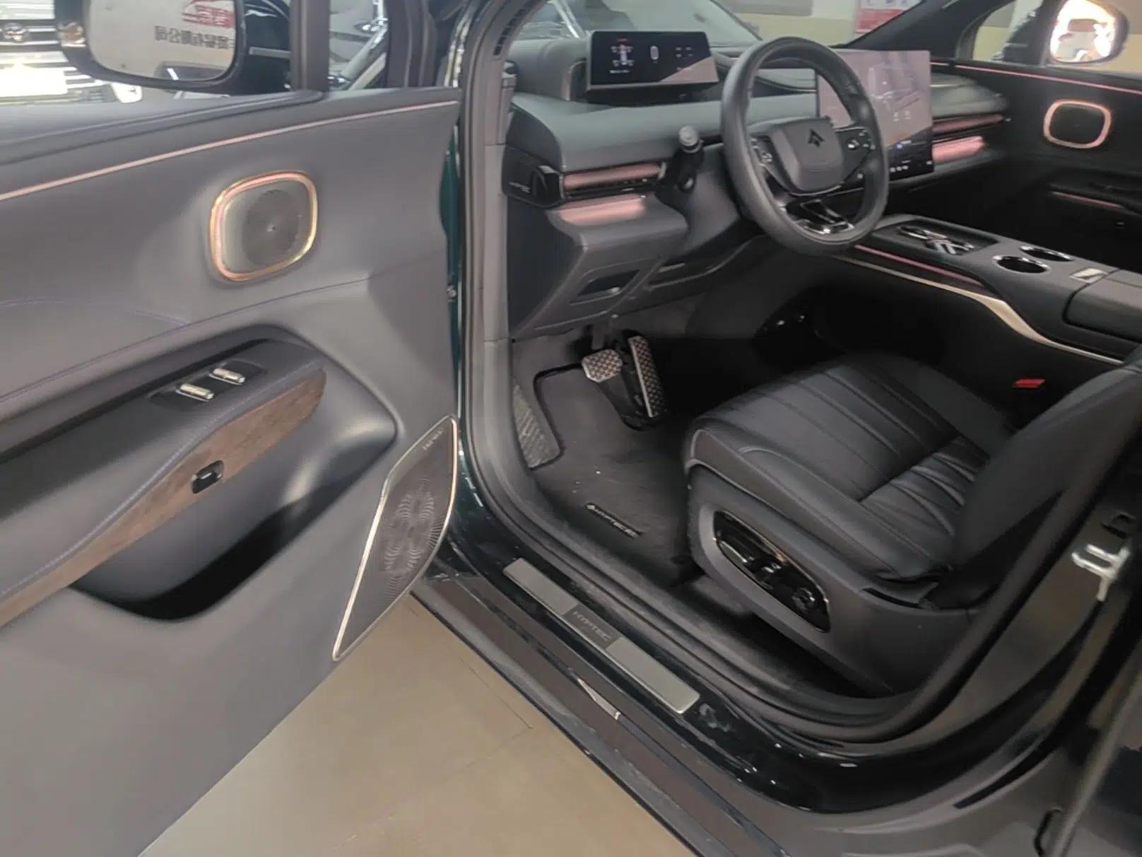 Hyptec HL 2025 700 Ultra Six-Seater All-Wheel-Drive LiDAR Version — миниатюра 18