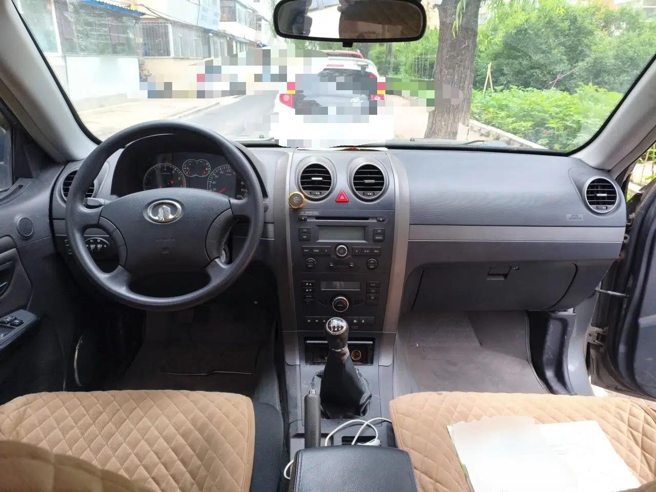 Haval H5 Classic 2012 Zhizun Edition 2.0L Four-Wheel Drive Luxury Model — миниатюра 9