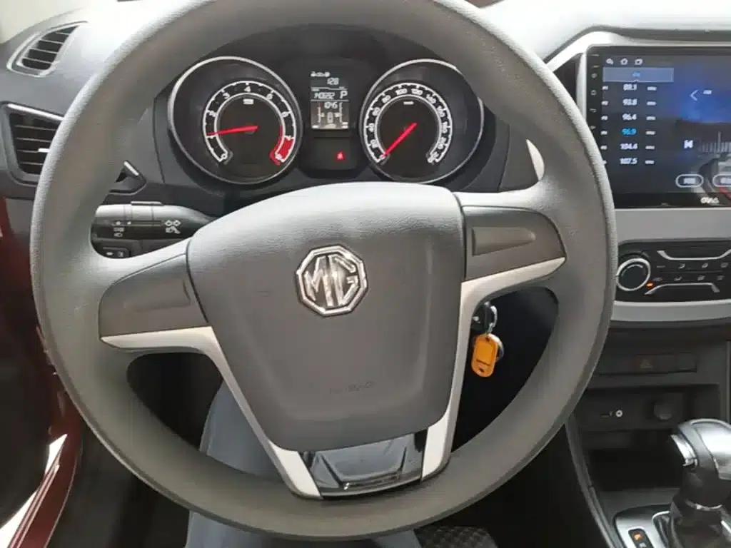 2015 Toyota GT 1.5T Automatic Elite Edition — миниатюра 11