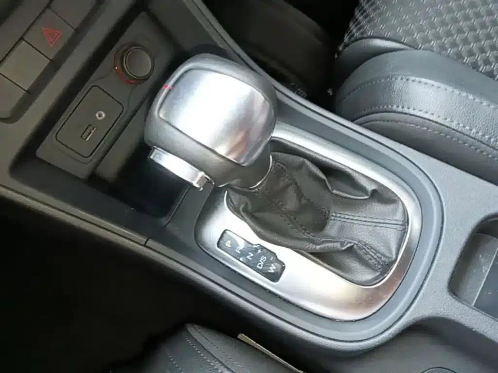 2015 Toyota GT 1.5T Automatic Elite Edition — миниатюра 14