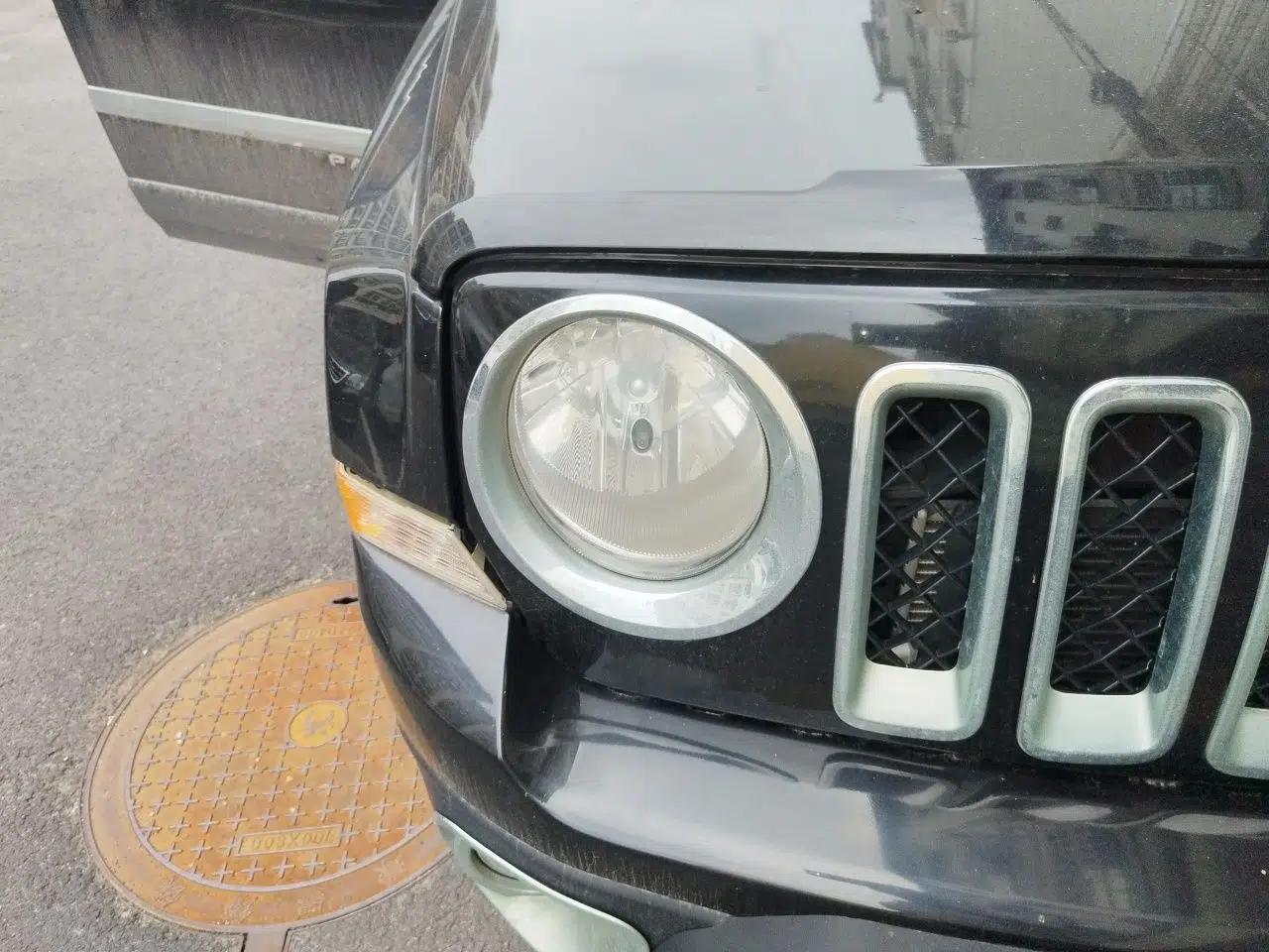 Jeep Patriot 2011 2.4 Sport Edition — миниатюра 7