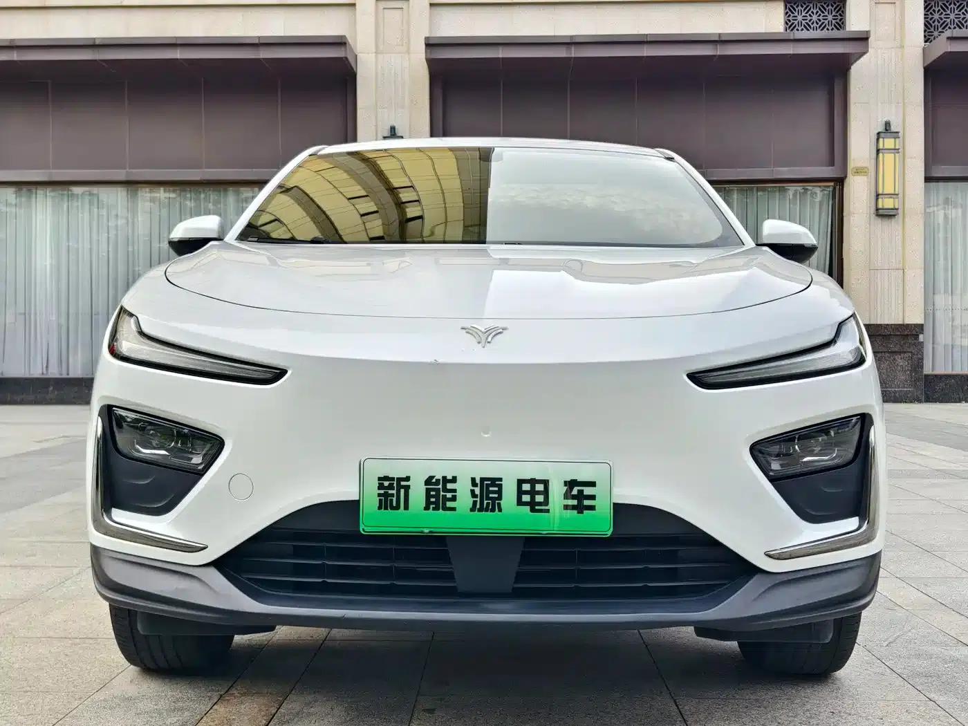 Nezha X 2024 Model 500 First Edition — миниатюра 2