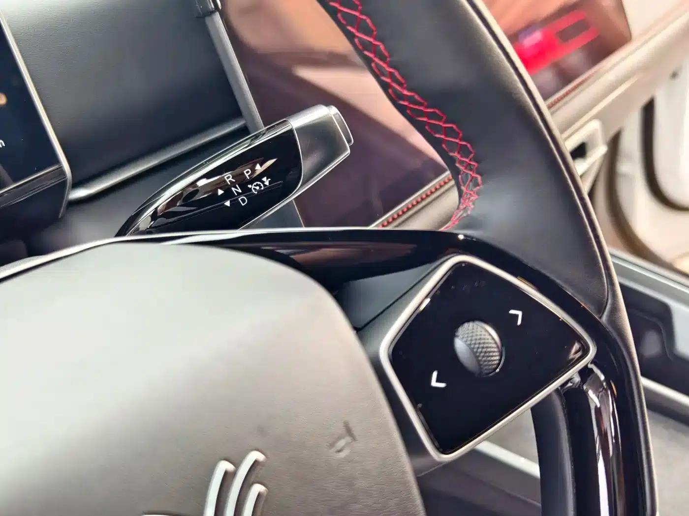 Nezha X 2024 Model 500 First Edition — миниатюра 21