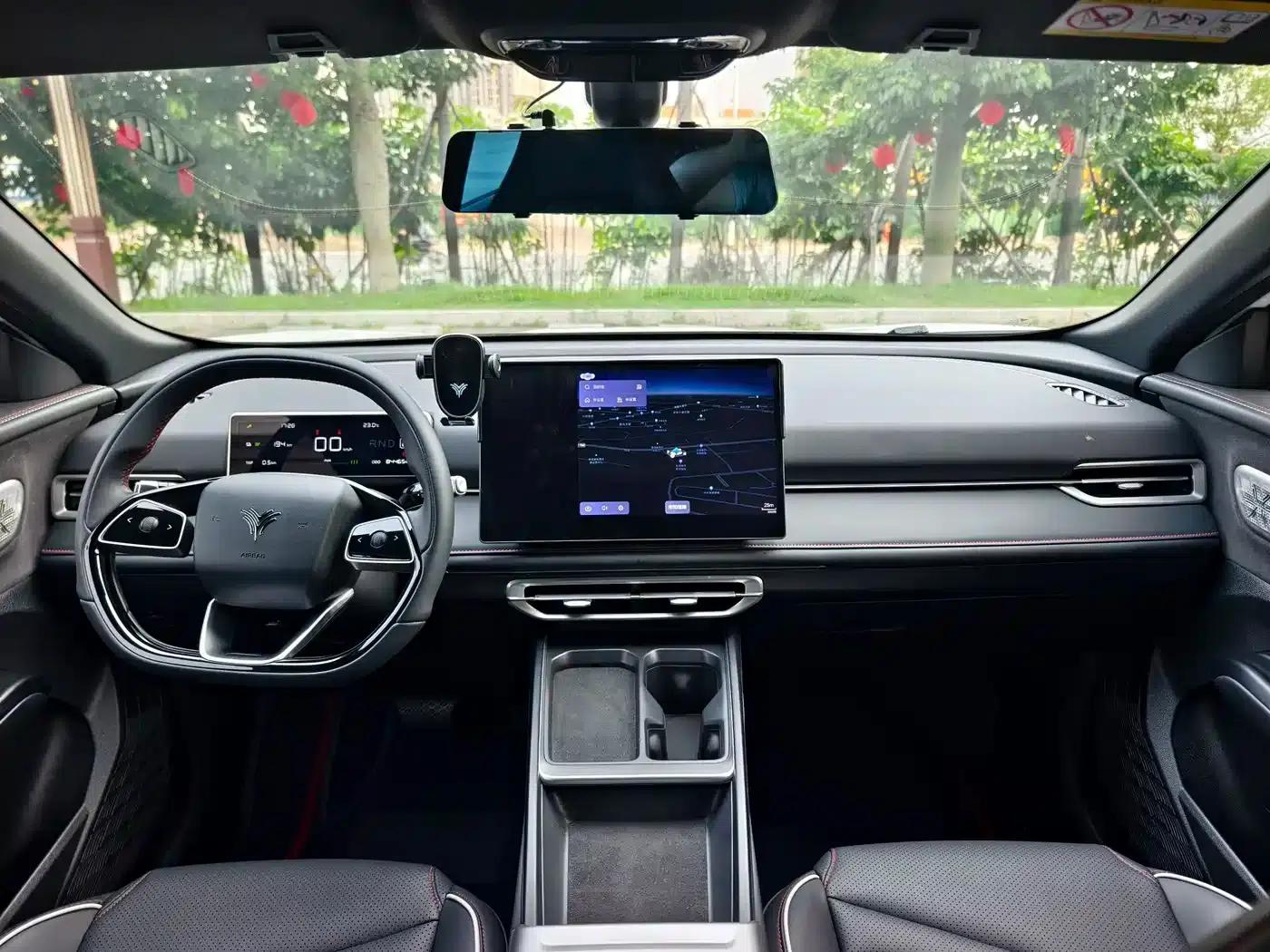 Nezha X 2024 Model 500 First Edition — миниатюра 9