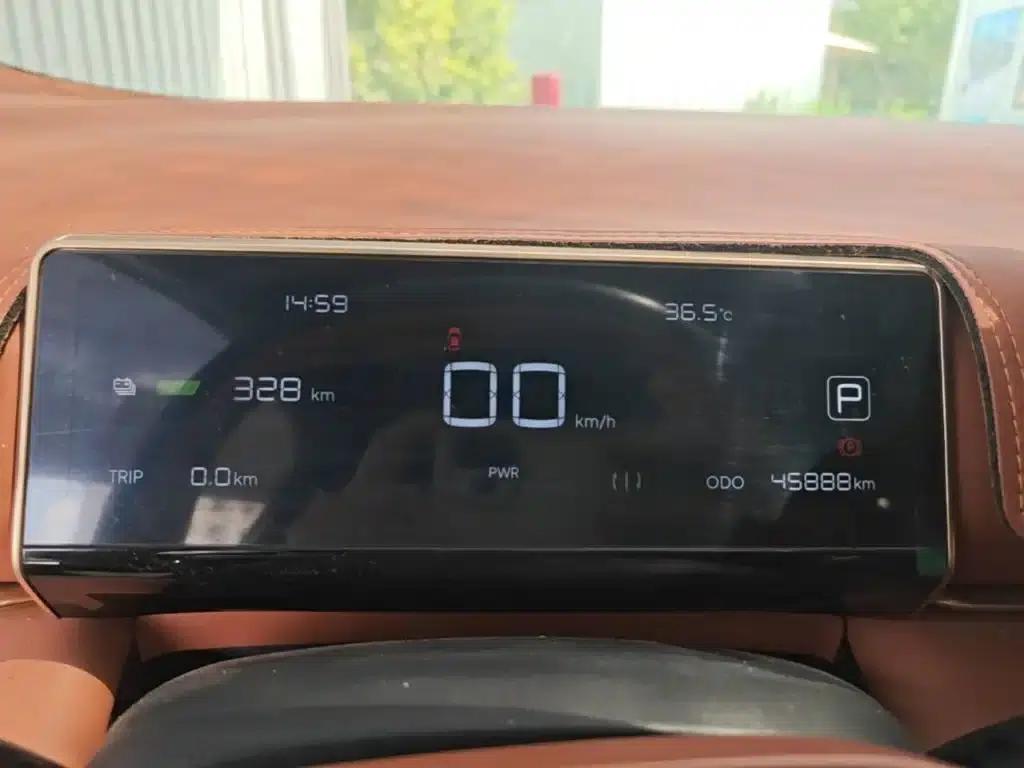 Nezha X 2024 Model 500 Premium Edition — миниатюра 12
