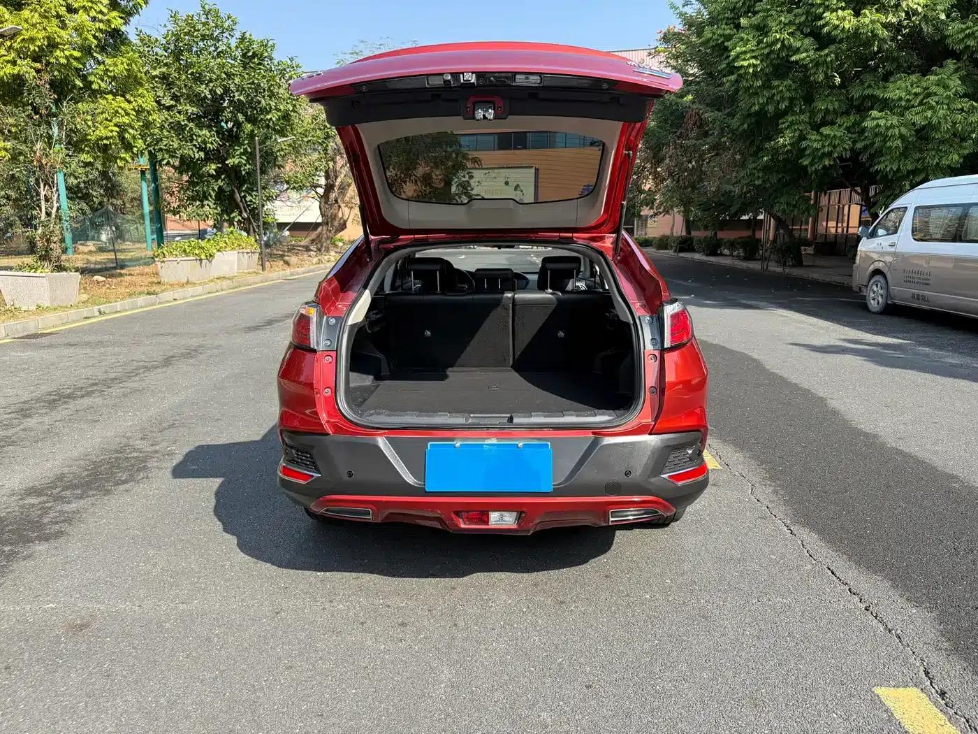 Venucia T90 2017 2.0L CVT Smart Edition — миниатюра 13