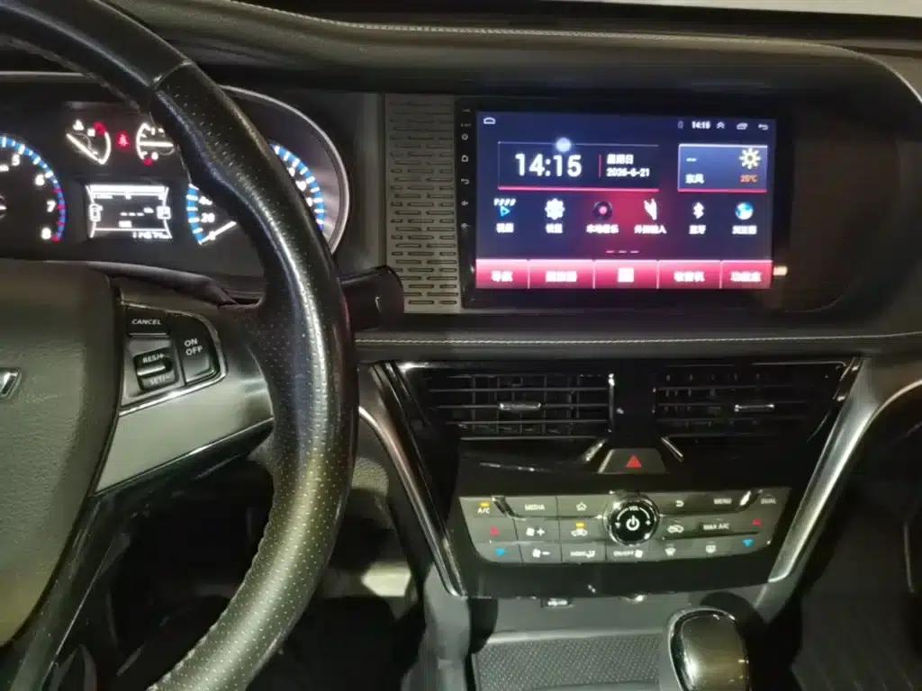 Venucia T90 2017 2.0L CVT Smart Edition — миниатюра 13