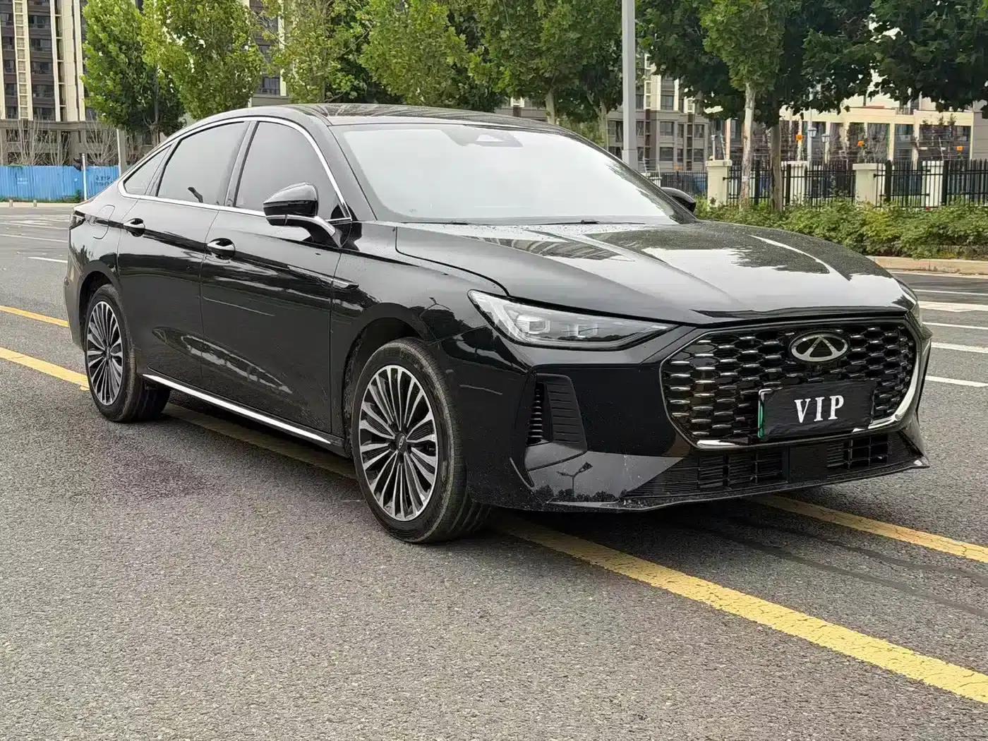 Fengyun A8L 2025 1.5TGDI 145km Luxury Edition — миниатюра 3