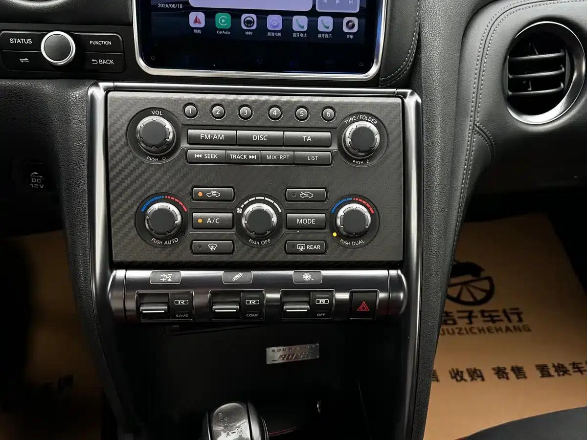 2012 Nissan GT-R 3.8T Premium Edition — миниатюра 14