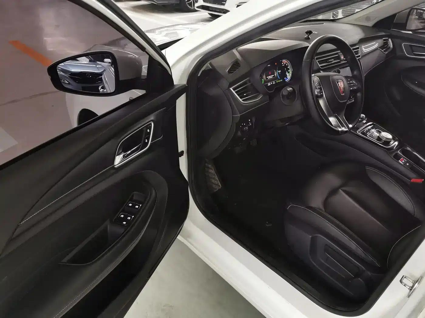 Roewe Ei5 2018 Internet Luxury Edition — миниатюра 11
