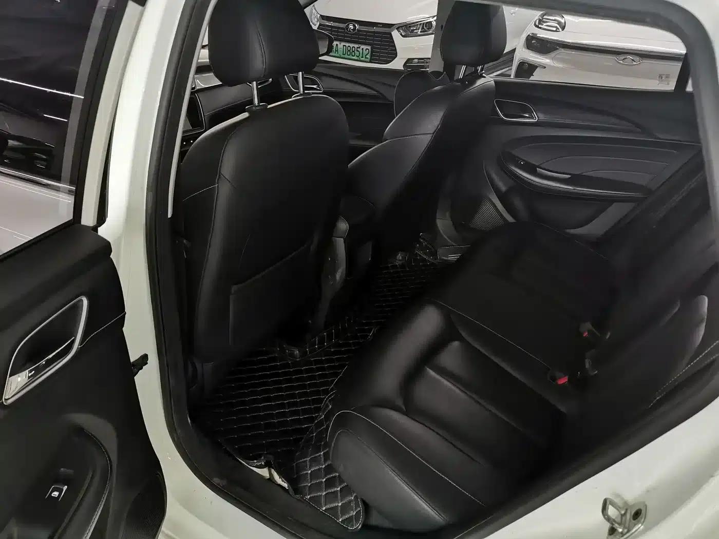 Roewe Ei5 2018 Internet Luxury Edition — миниатюра 12