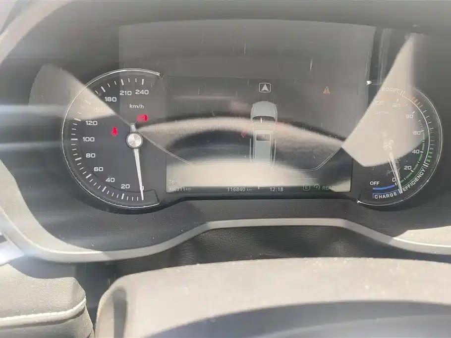 Roewe Ei5 2019 Luxury Edition — миниатюра 14