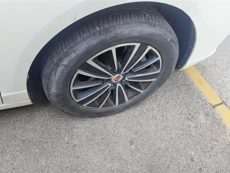 Roewe Ei5 2019 Luxury Edition — миниатюра 6