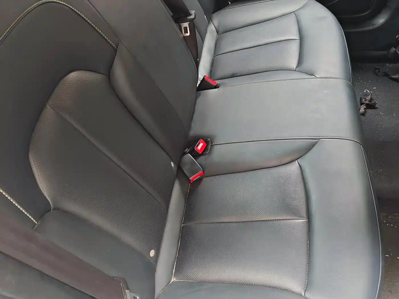 Roewe i6 MAX New Energy 2020 1.5T PHEV Cool Panoramic Sunroof Edition — миниатюра 7
