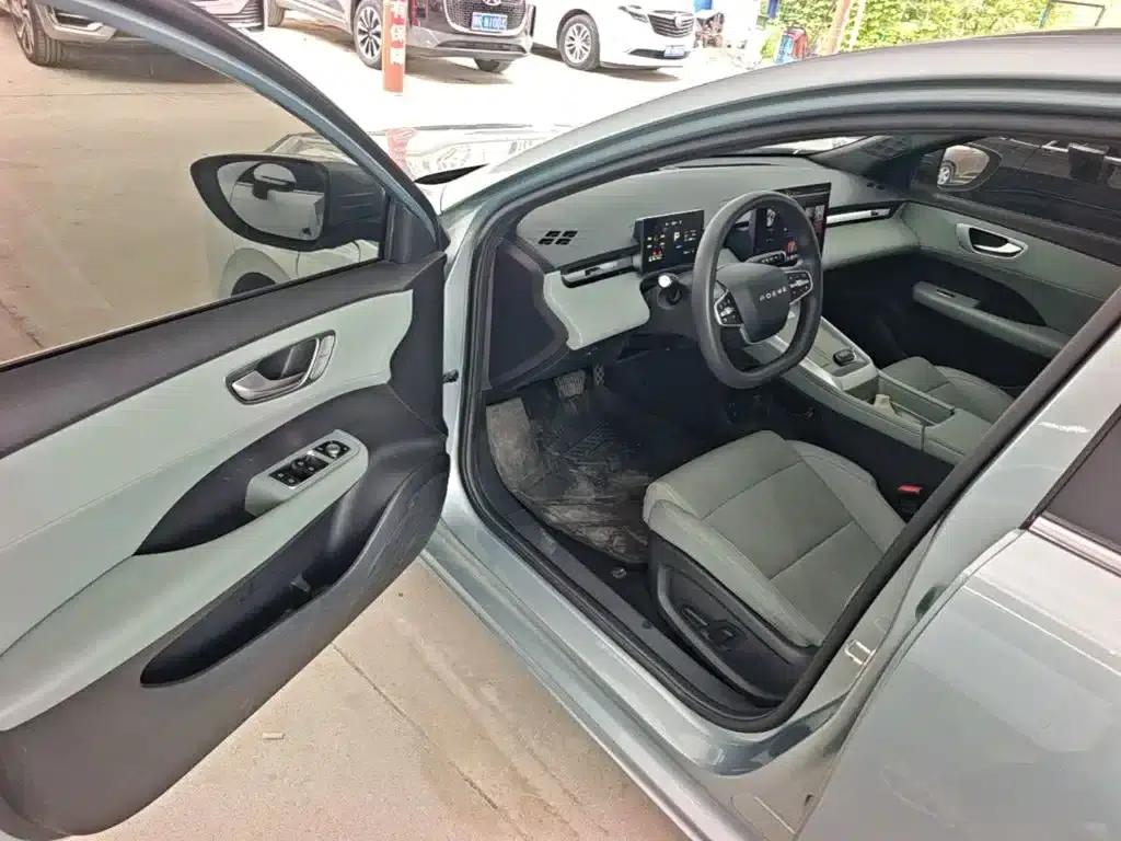 Roewe D6 2025 520km Smart Edition — миниатюра 16