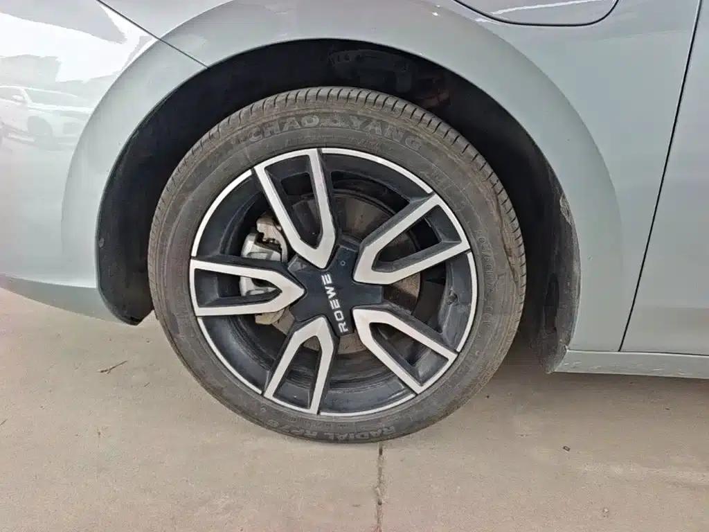 Roewe D6 2025 520km Smart Edition — миниатюра 23