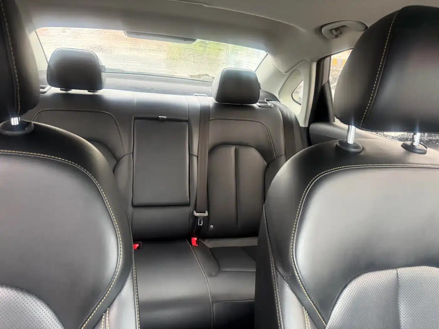 Roewe i6 MAX 2020 300TGI Automatic Cool Edition — миниатюра 13