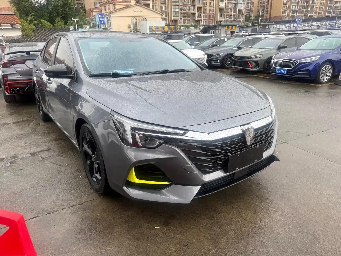 Roewe i6 MAX 2020 300TGI Automatic Cool Edition — миниатюра 3