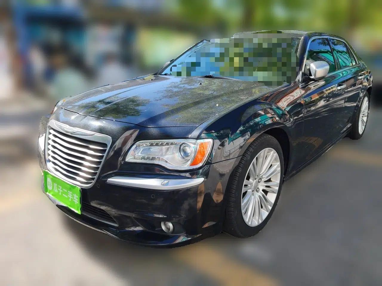 Chrysler 300C 2014 3.0L Excellence Edition — миниатюра 1
