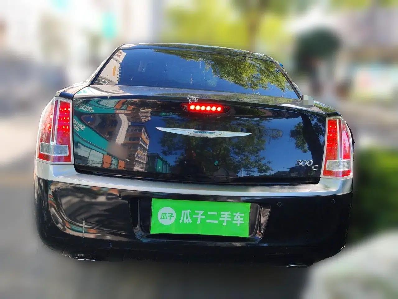 Chrysler 300C 2014 3.0L Excellence Edition — миниатюра 5