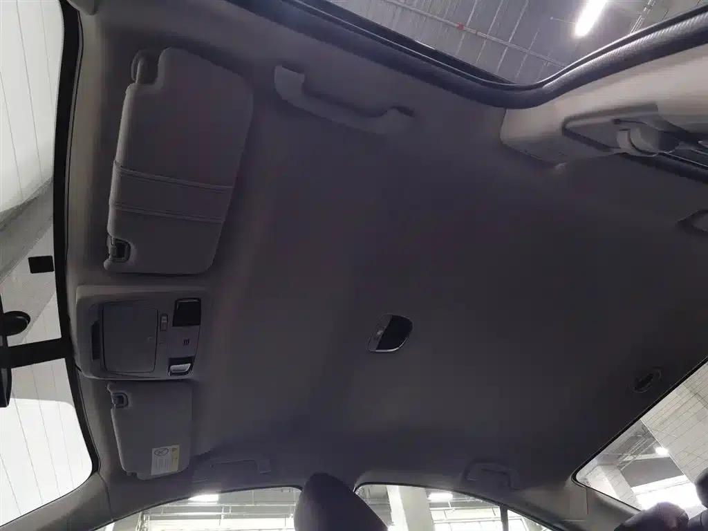 Legacy 2020 Facelift 2.5i AWD Fashion Edition — миниатюра 14