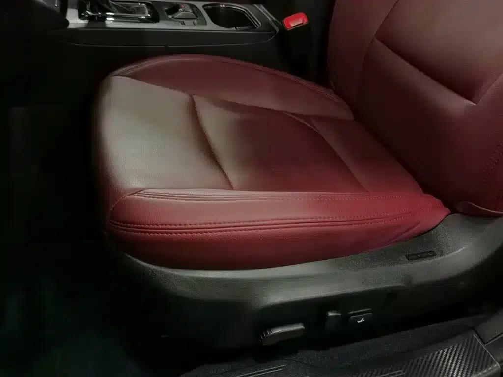 Legacy 2020 Facelift 2.5i AWD Fashion Edition — миниатюра 20