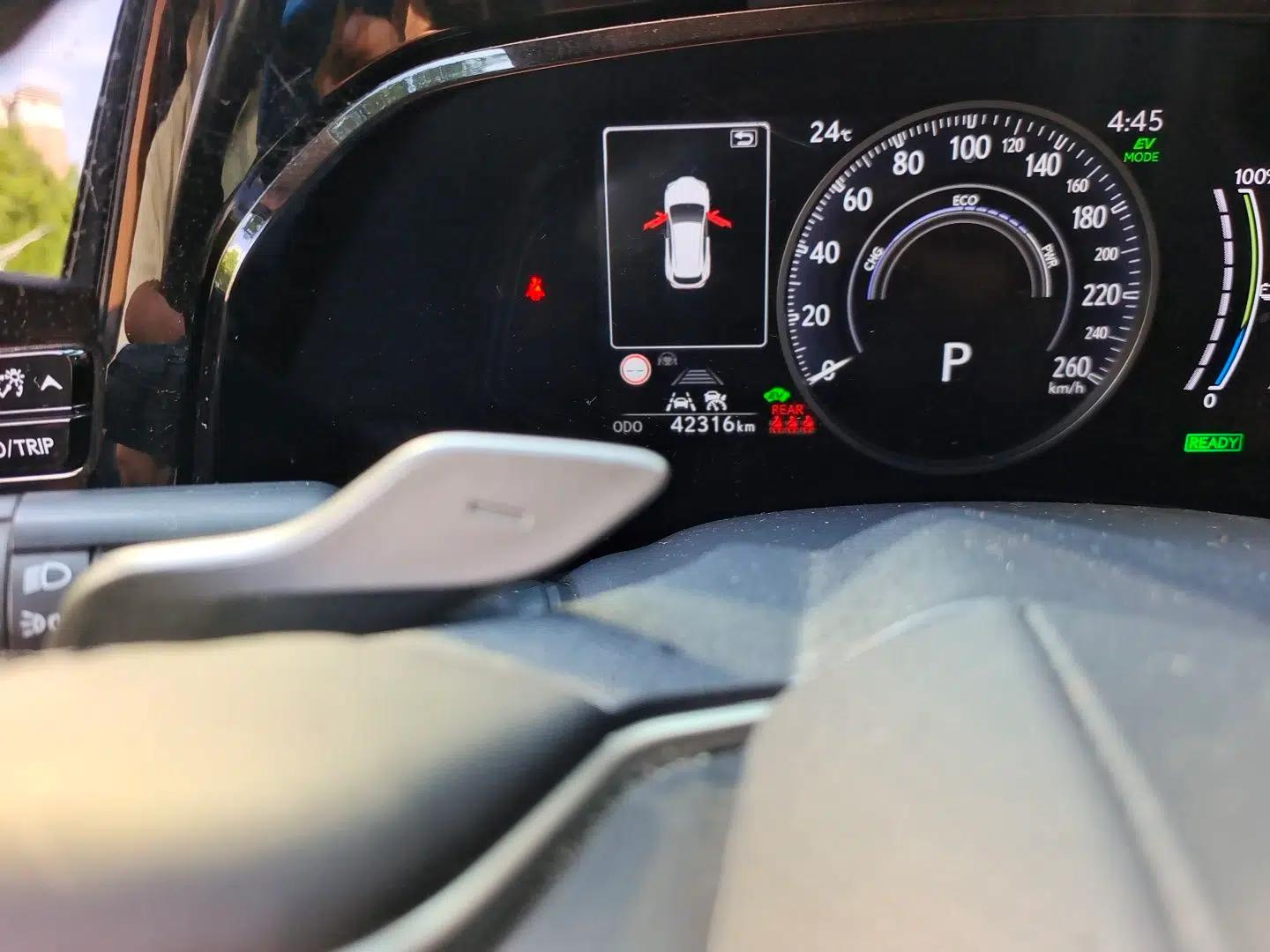 Lexus NX New Energy 2022 400h+ Comfort Edition — миниатюра 12