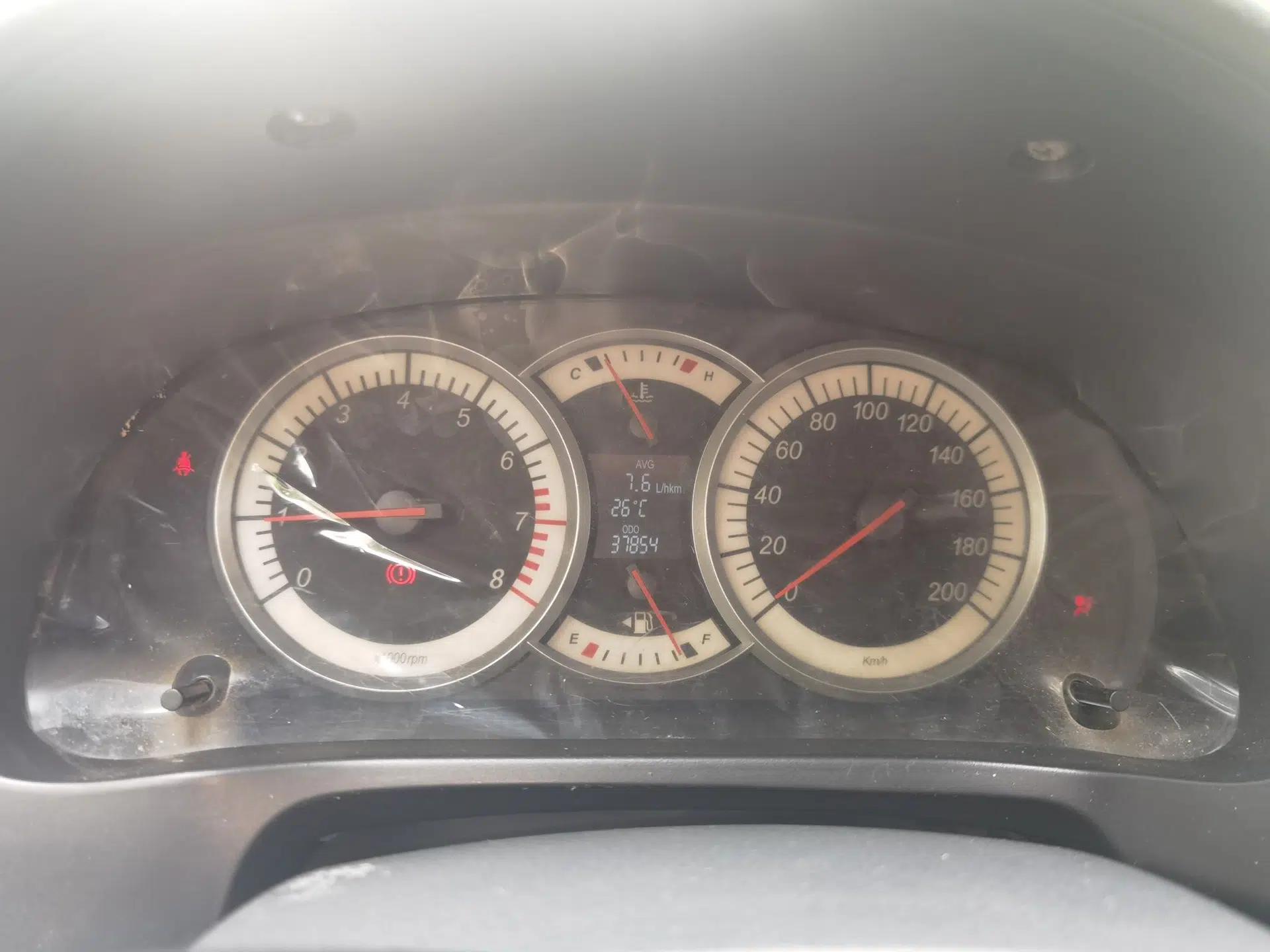 Suzuki Liana A6 2014 Sedan 1.4L Manual Enjoyment Model — миниатюра 11