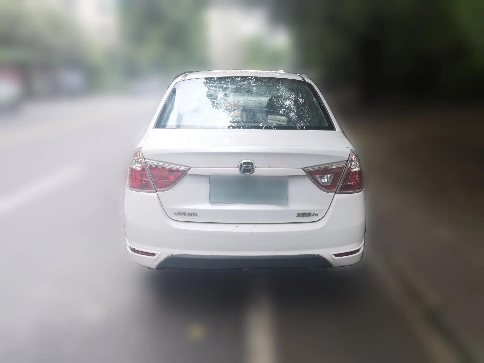Suzuki Liana A6 2014 Sedan 1.4L Manual Enjoyment Model — миниатюра 5