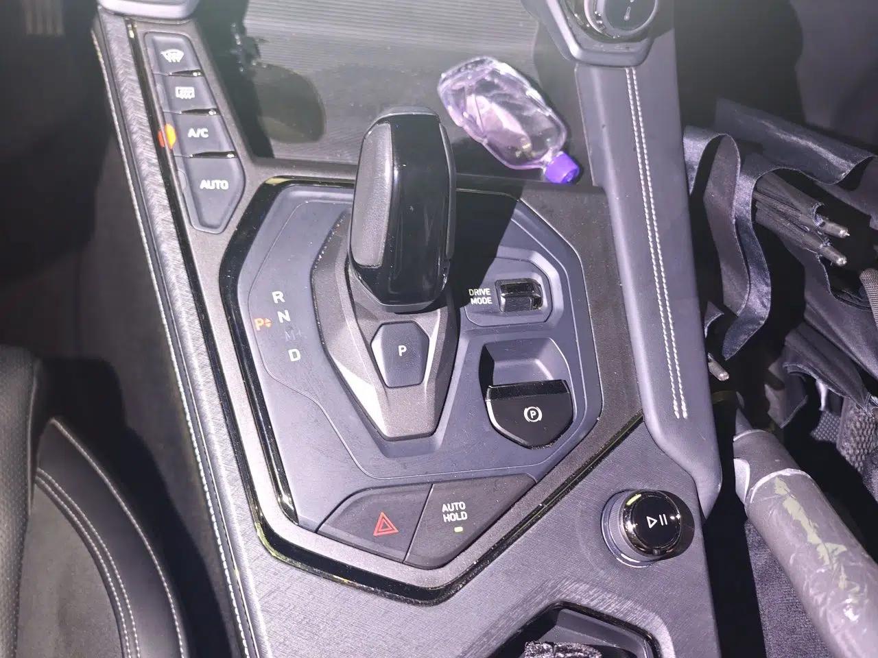Lynk & Co 01 EM-P 2021 1.5TD PHEV Halo — миниатюра 14