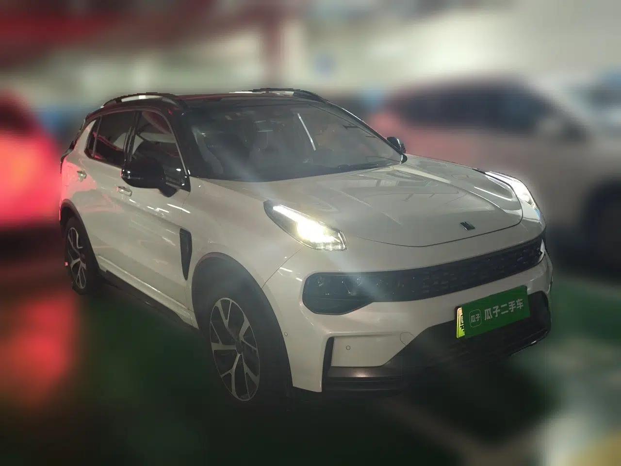 Lynk & Co 01 EM-P 2021 1.5TD PHEV Halo — миниатюра 3