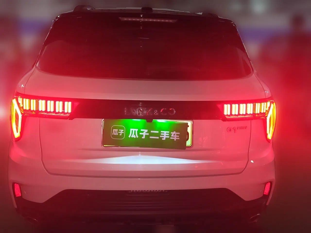 Lynk & Co 01 EM-P 2021 1.5TD PHEV Halo — миниатюра 5
