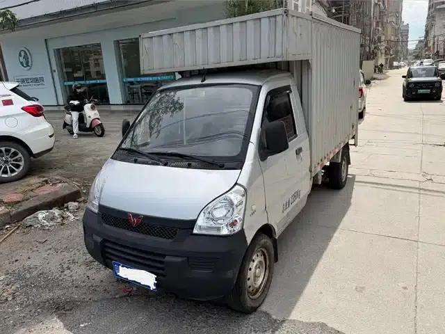 Wuling Rongguang Mini Truck 2021 1.5L Standard Air-Conditioned Single Cab L3C