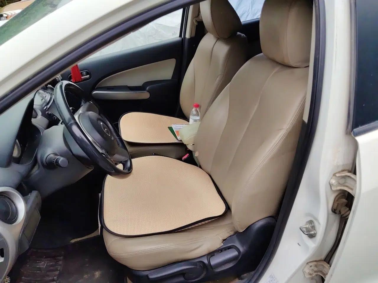 Mazda 2 2009 1.5L Manual Value Edition — миниатюра 15