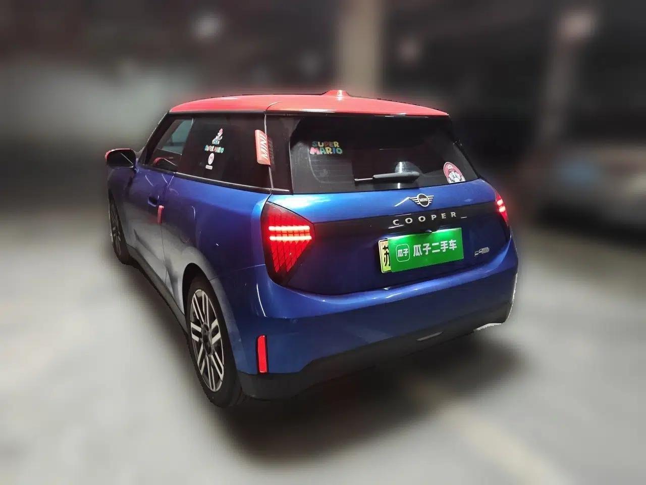 MINI Electric COOPER 2024 456km COOPER E Classic Edition — миниатюра 4