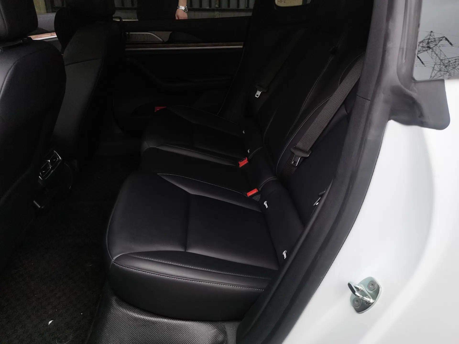 NETA S 2023 Pure Electric 520km Rear-Drive Lite Version — миниатюра 20
