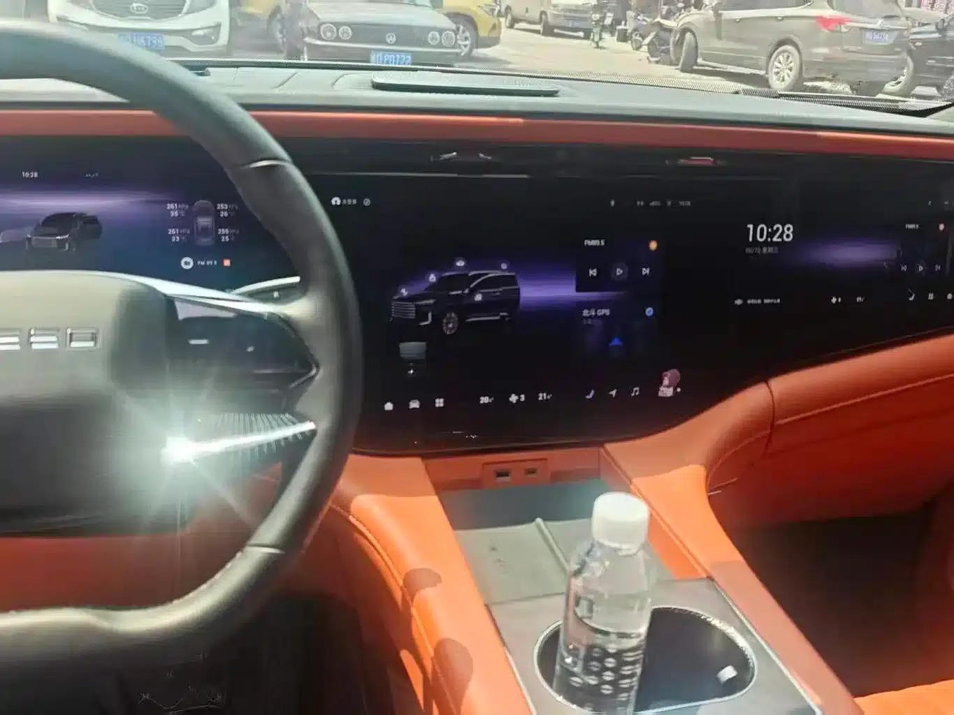 Exeed C-DM 2025 180 Ultra-Long Range 4WD 6-Seater — миниатюра 12