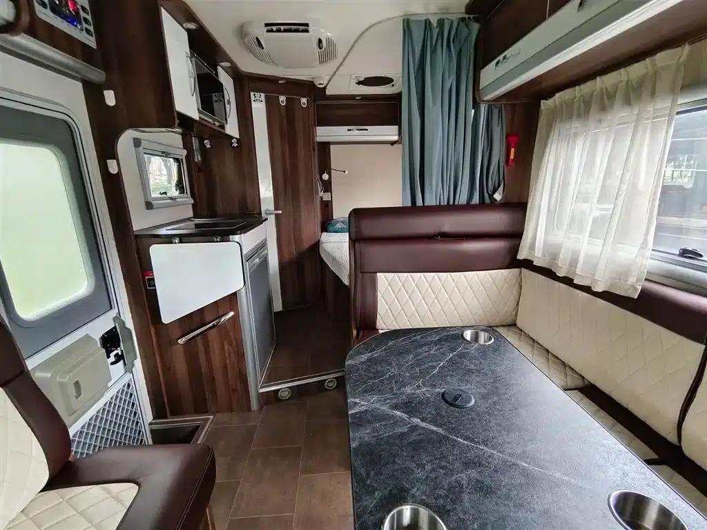 Iveco Daily RV 2020 3.0T Diesel Version — миниатюра 11
