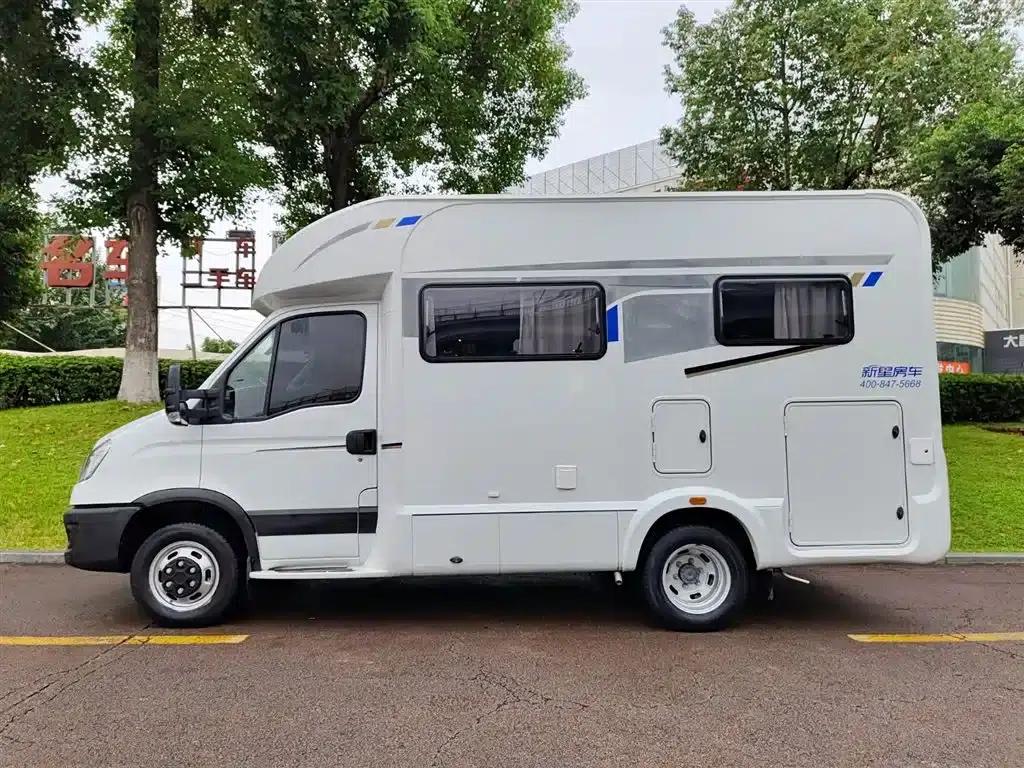 Iveco Daily RV 2020 3.0T Diesel Version — миниатюра 3