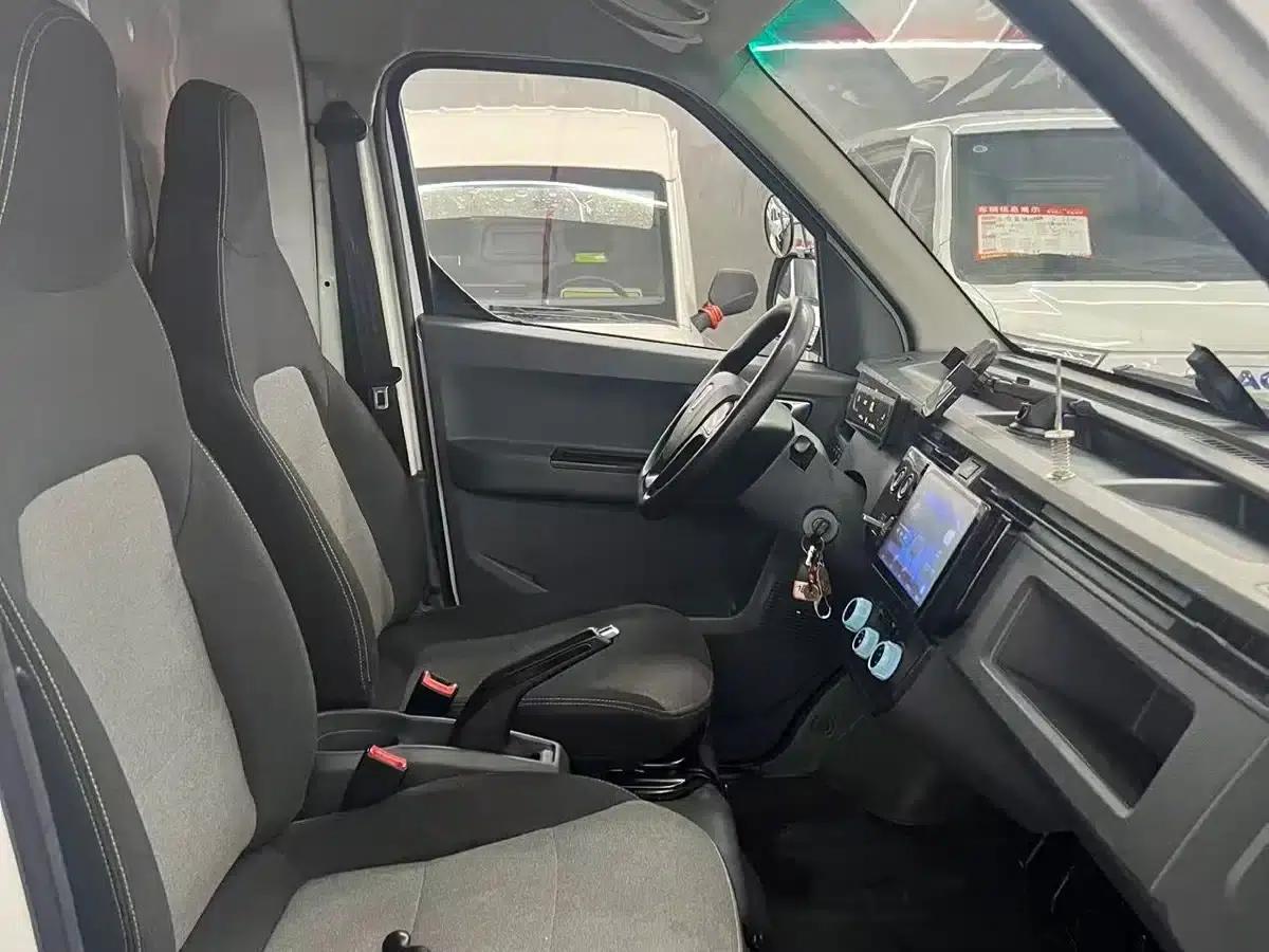 CATL 41.86kWh Premium Edition 2023 Model V6E — миниатюра 11