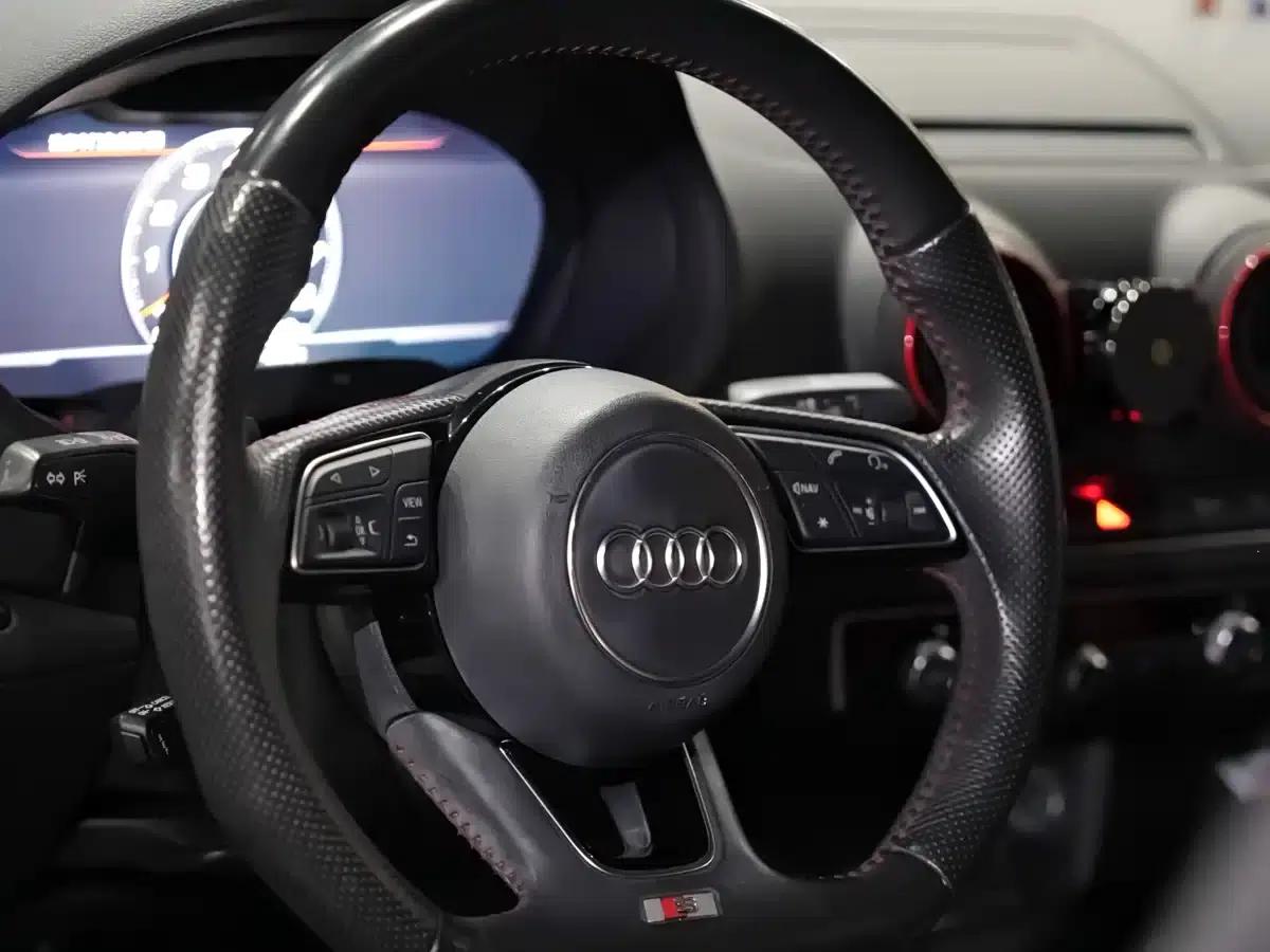 Audi S3 2019 Model S3 2.0T Limousine — миниатюра 7