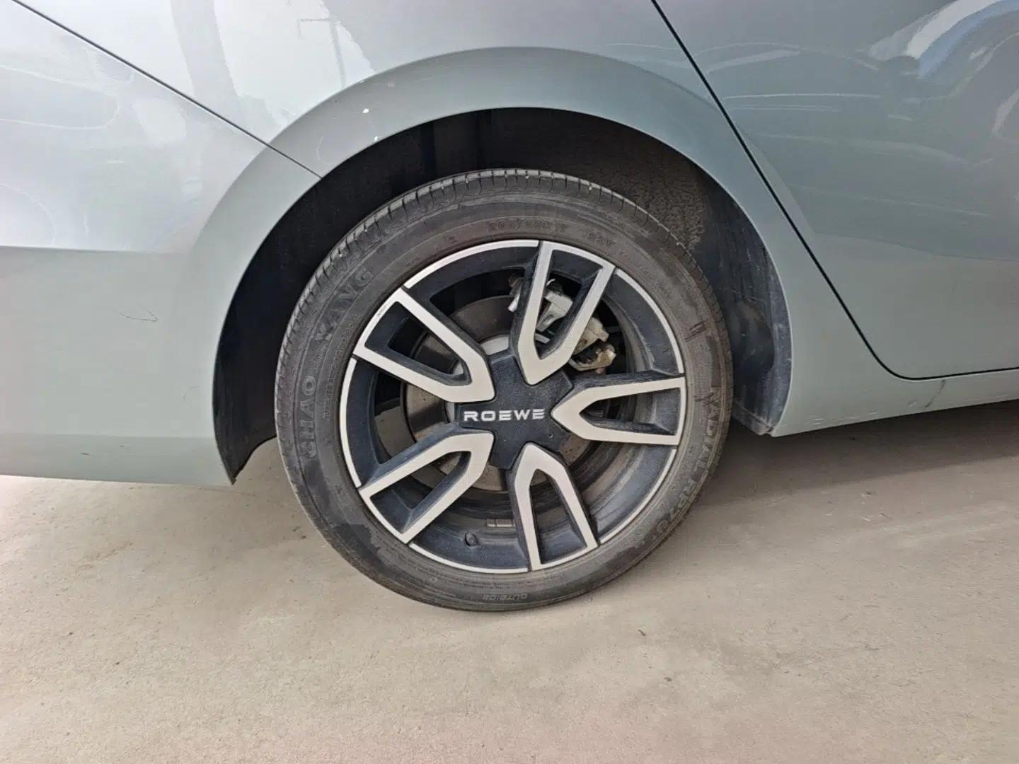 Roewe D6 2025 520km Smart Enjoyment Version — миниатюра 11