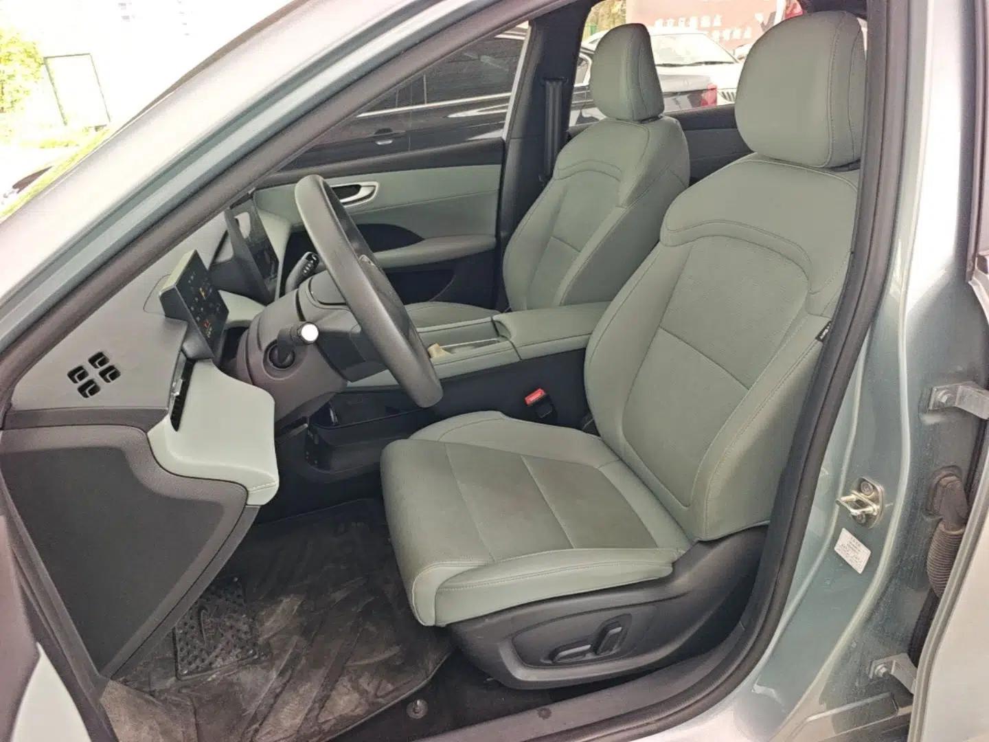 Roewe D6 2025 520km Smart Enjoyment Version — миниатюра 17