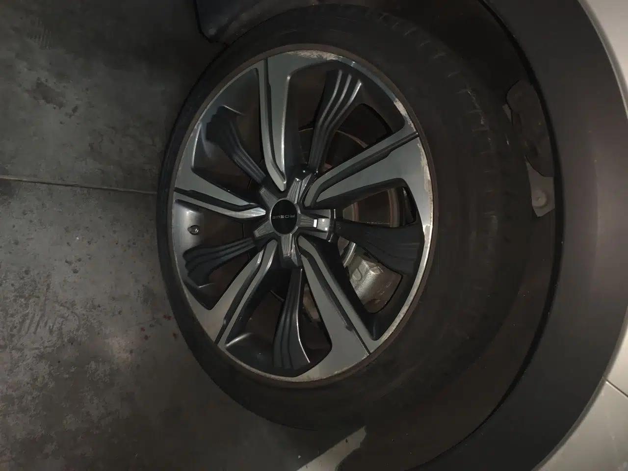 Roewe MARVEL X 2018 Rear-Drive Model — миниатюра 2