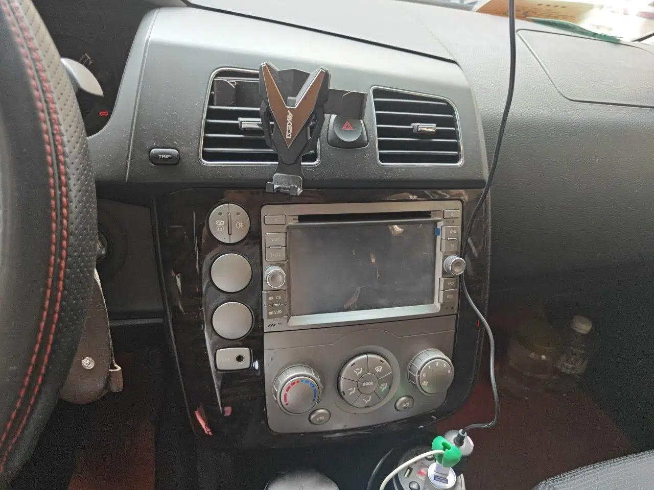 Roewe W5 2011 1.8T 2WD Automatic Trend Edition — миниатюра 13
