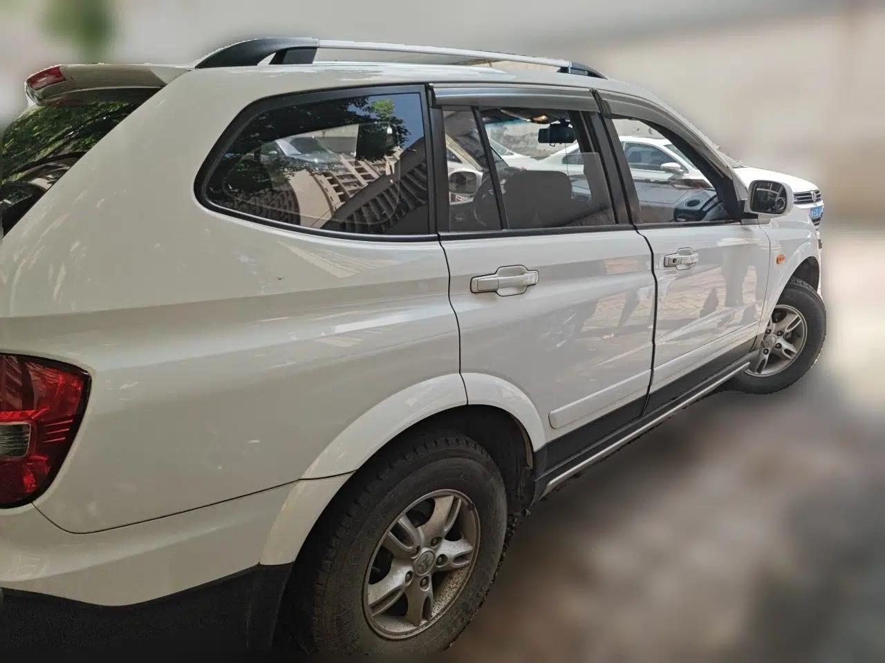 Roewe W5 2011 1.8T 2WD Automatic Trend Edition — миниатюра 6