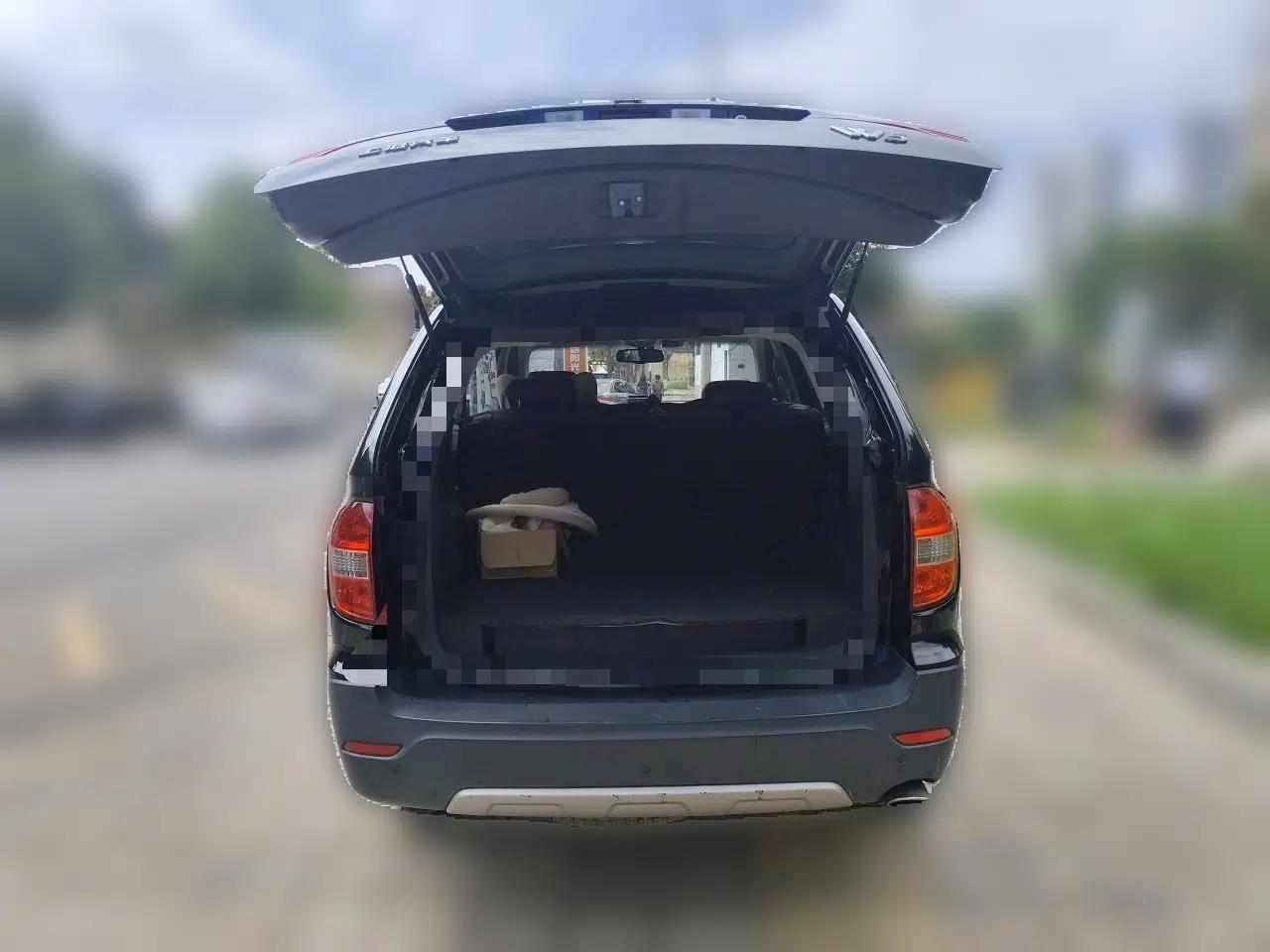 Roewe W5 2011 1.8T 4WD Automatic High-Rise Edition — миниатюра 19