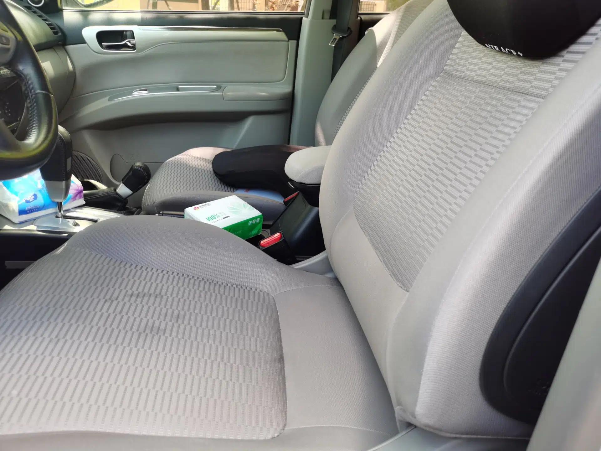 Mitsubishi Pajero Sport 2013 3.0L Automatic 4x4 Executive Edition — миниатюра 15