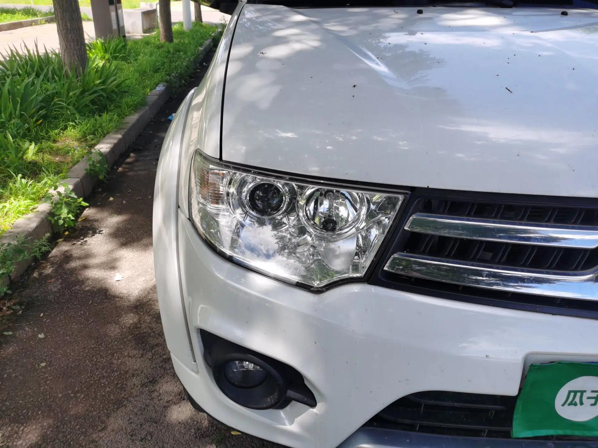Mitsubishi Pajero Sport 2013 3.0L Automatic 4x4 Executive Edition — миниатюра 7